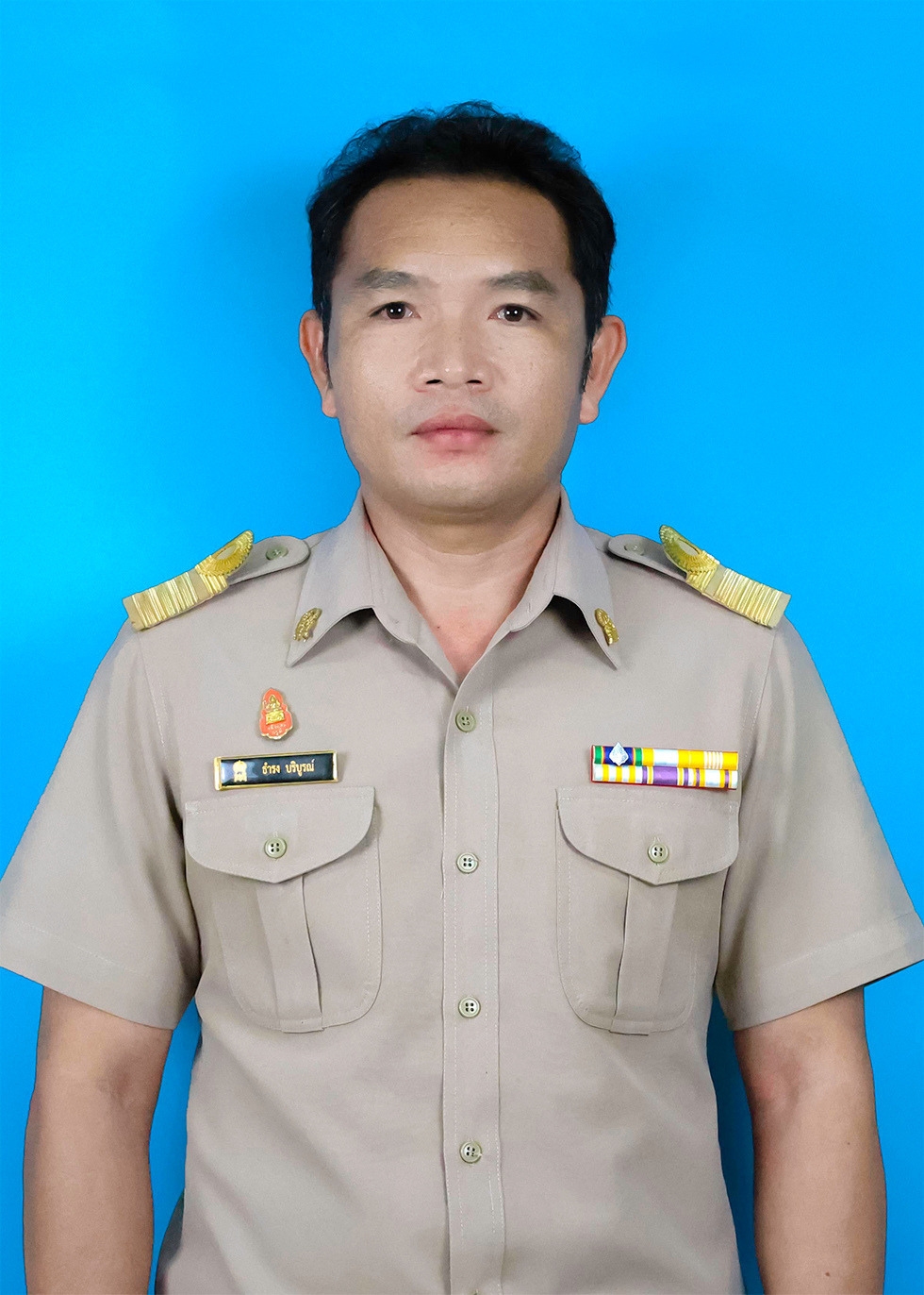 นายธำรง บริบูรณ์